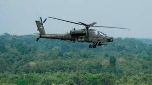 <strong>US and China hold separate military drills in south-east Asia</strong>