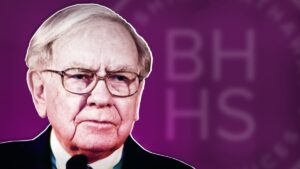 <strong>Interest rate rises boost Warren Buffett’s Berkshire Hathaway results</strong>
