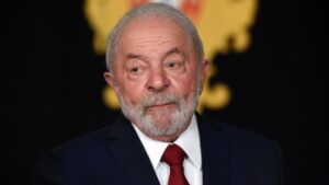 <strong>Lula’s transition team signals larger-than-expected fiscal spending plans</strong>