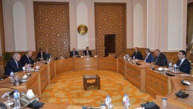 Egyptian Irrigation Minister visits Sudan to discuss bilateral water cooperation