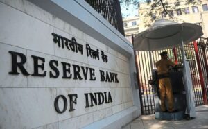 <strong>Unexpected Twists in Global Economic Outlook: </strong><strong>Insights from India’s Reserve Bank</strong>