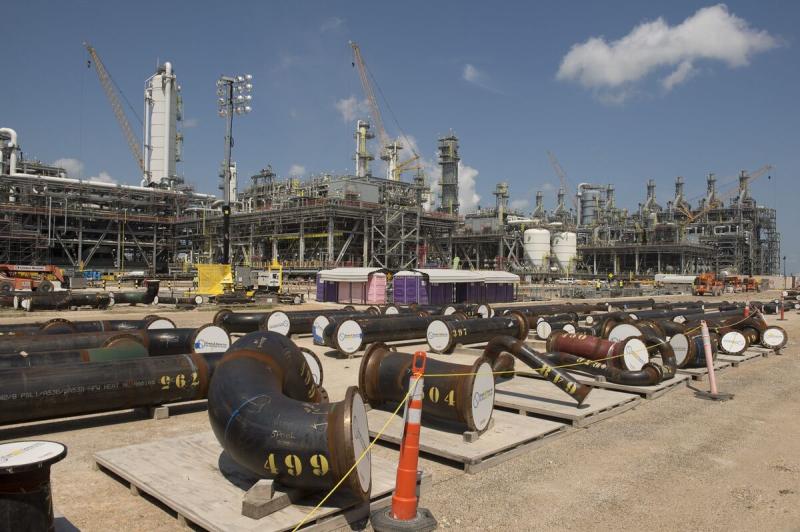 Saudi Arabia’s Sabic Is Said to Explore IPO of Its Gas Business Saudi Arabian chemicals giant Sabic is exploring an initial public offering of its gas business.