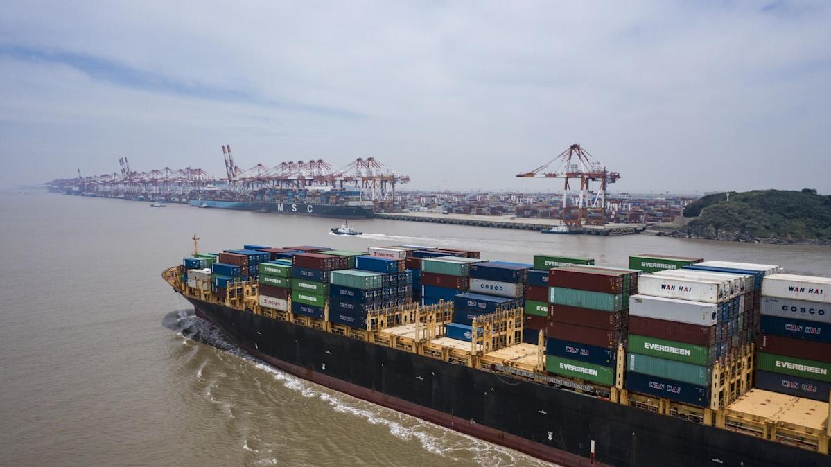 Trump Sees Xi Call Settling Trade Flap Over Rare Earth Exports