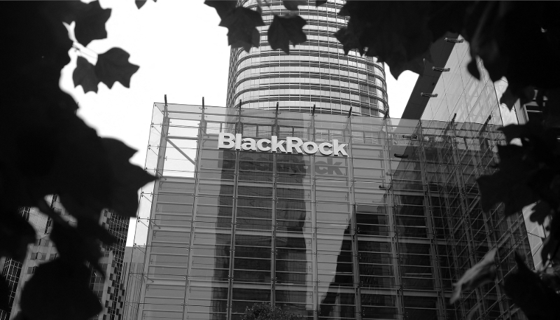 BlackRock strikes USD 11 bn Saudi Arabian natural gas deal.