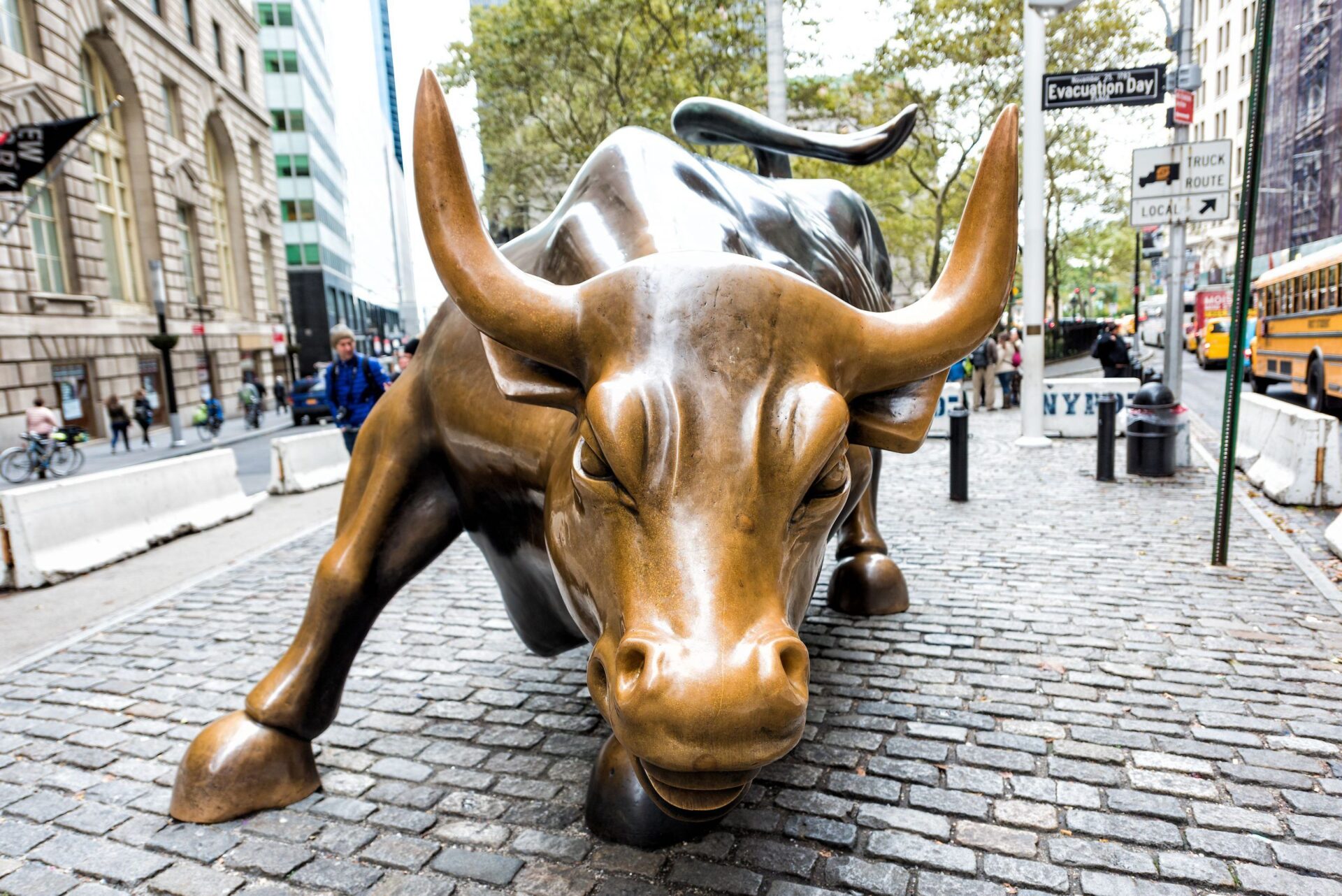 Wall Street Finds Its Goldilocks Moment