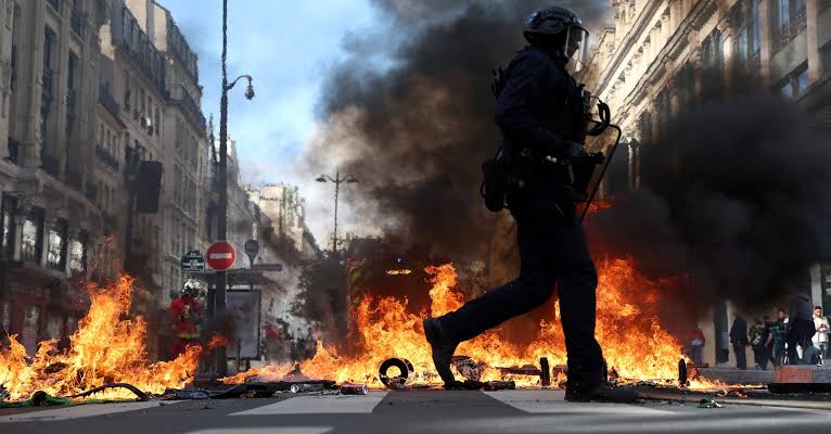 France’s Unrest Turns Violent