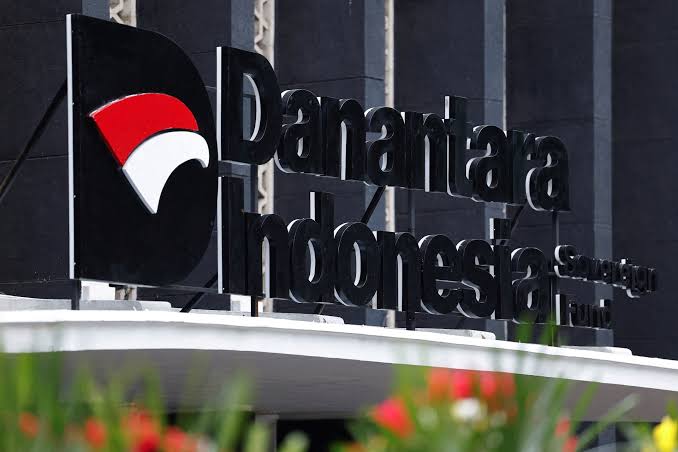 Indonesia's Danantara became the first foreign state to own property in Makkah with a SAR 2 bn hotel deal.